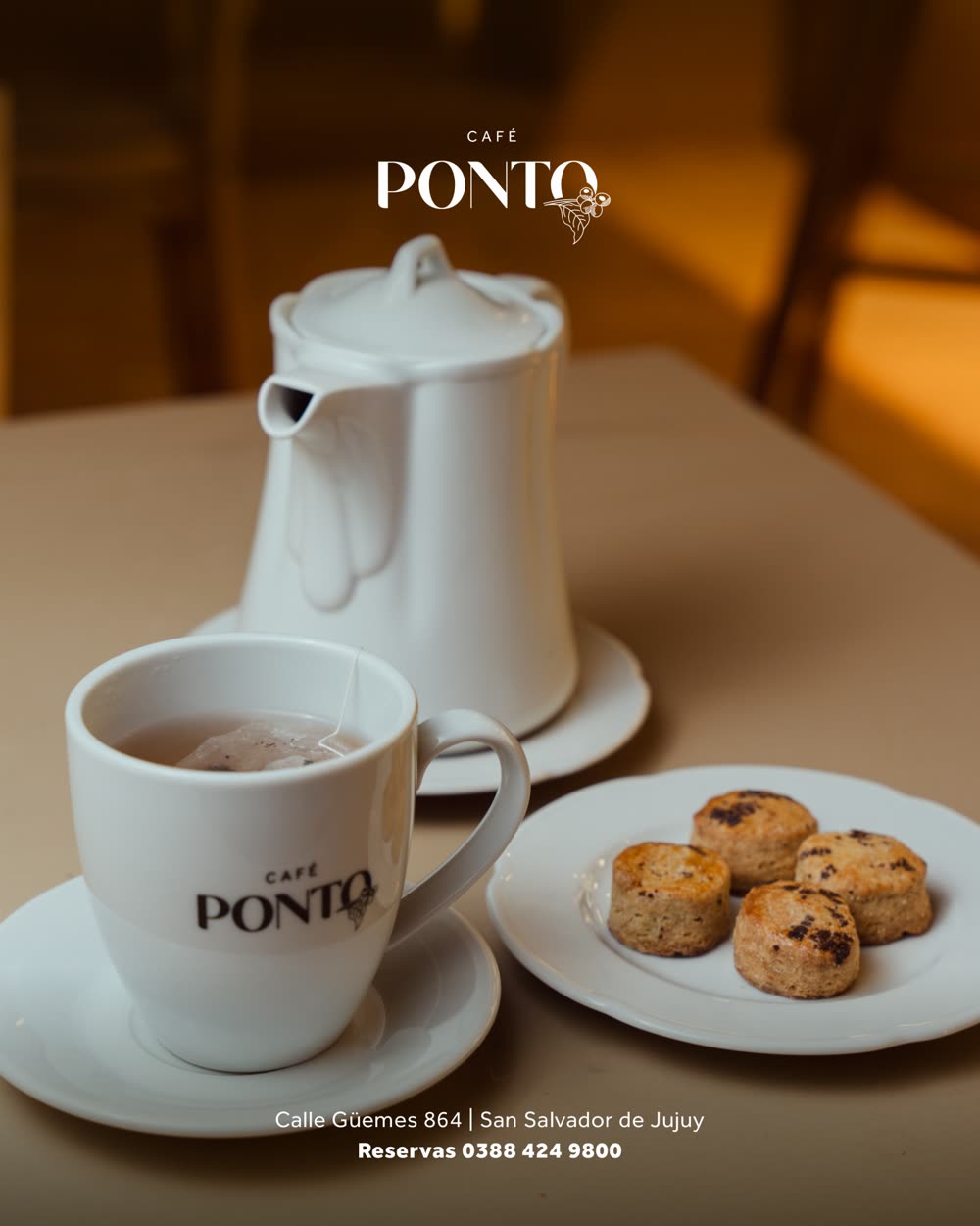 Té y galletas en Café Ponto